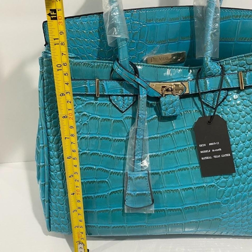 Beautiful Large De Vesi Faux Leather Crocodile Handbag Vegan Hand Bag NWT - Picture 15 of 16